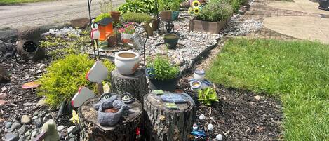 المنطقة المحيطة بالمنشأة