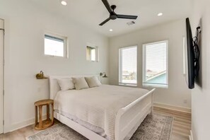 4 dormitorios, tabla de planchar con plancha, wifi y ropa de cama