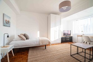 4 bedrooms, iron/ironing board, free WiFi, bed sheets - Balaidos (Vigo)