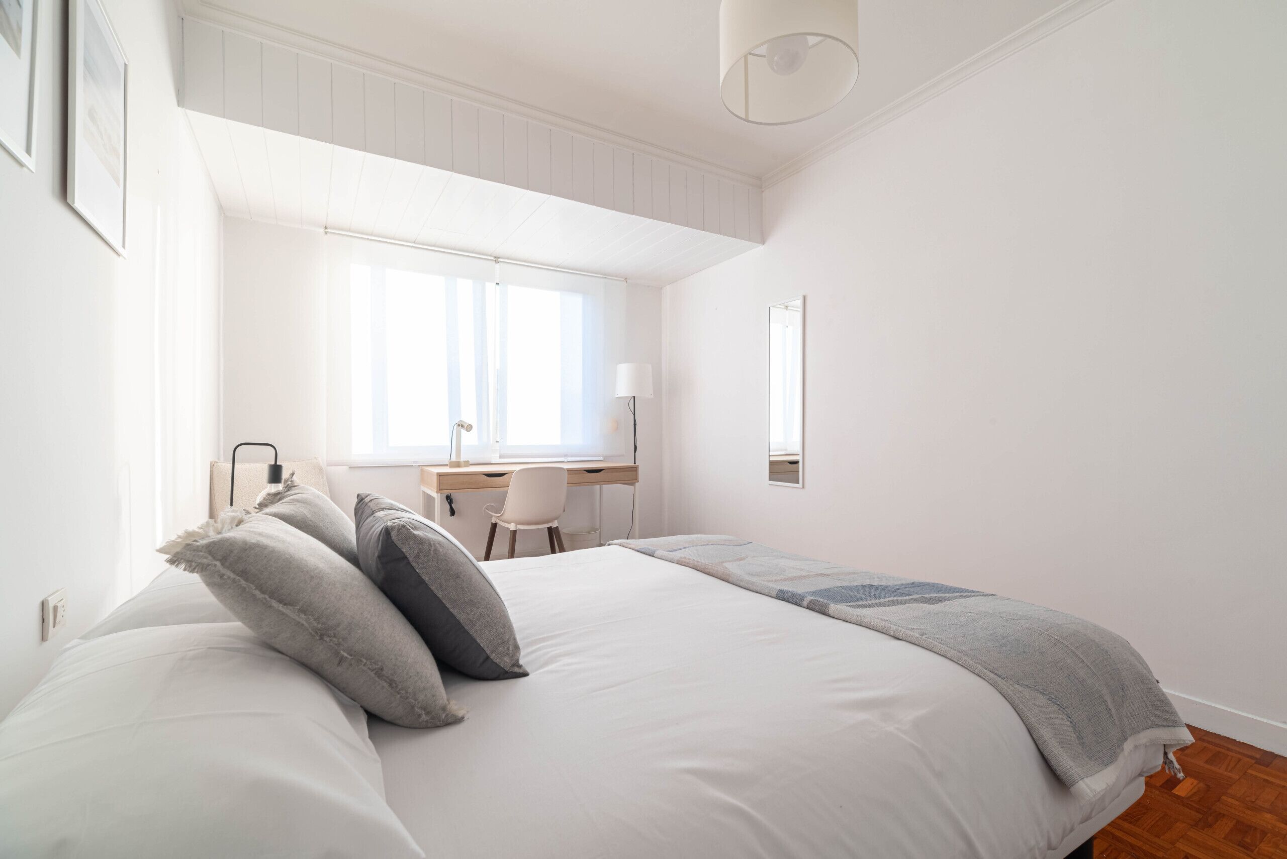 3 chambres, fer et planche à repasser, Wi-Fi gratuit, draps fournis