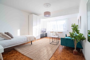 3 habitaciones, tabla de planchar con plancha y wifi gratis