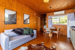 Basic Cabin | Living area - Charming Chalets in Urubici/sc - PAR (Urubici)
