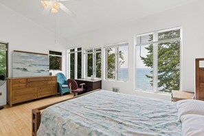 4 bedrooms, free WiFi, bed sheets