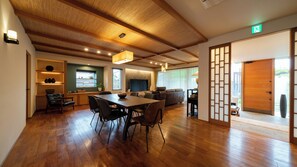 Villa, vue jardin | Coin séjour