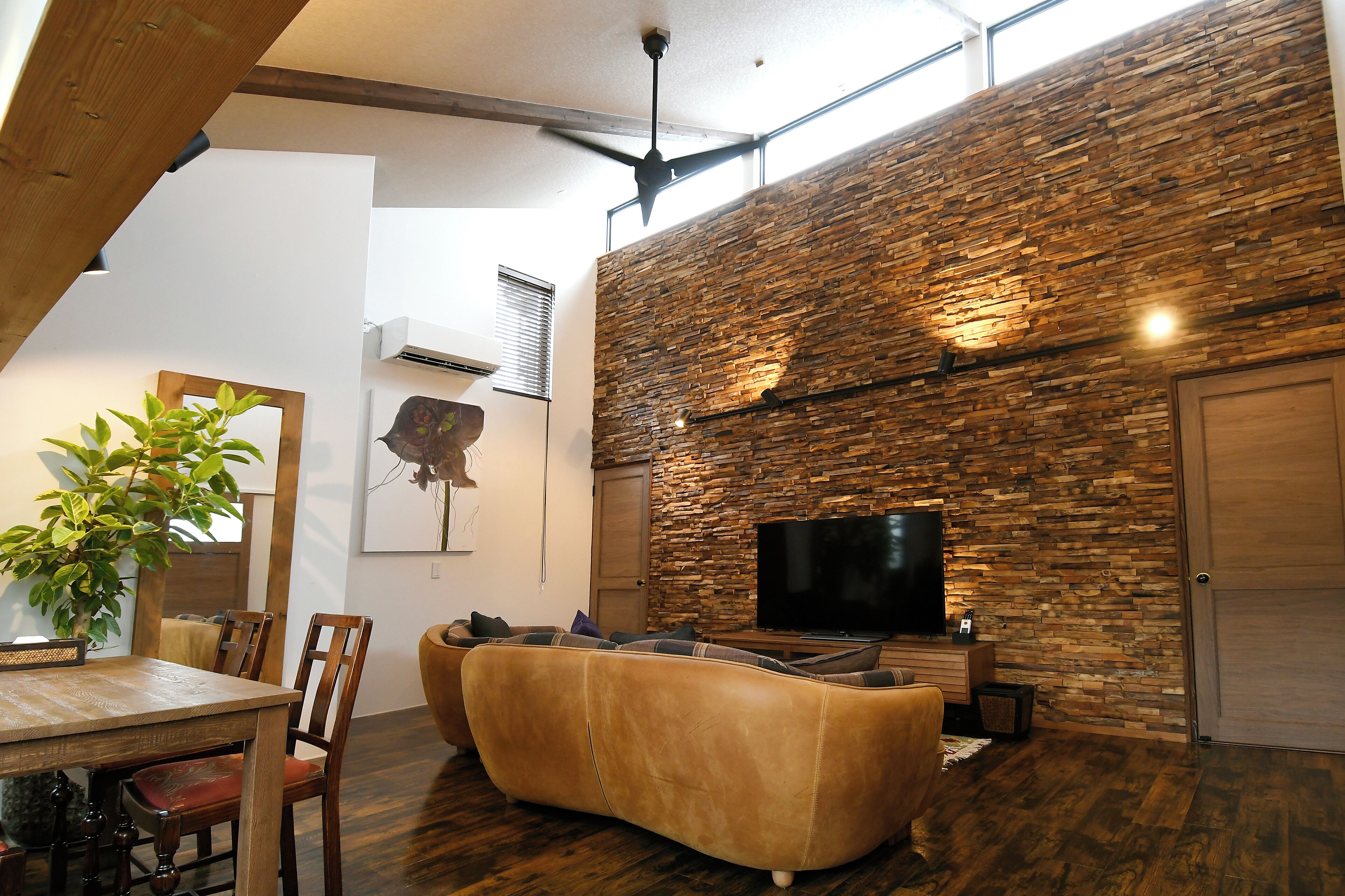 シティ ヴィラ | 客室内のダイニングエリア