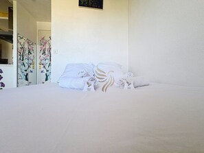 Fer et planche à repasser, Wi-Fi, draps fournis