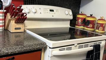 Microwave, oven, stovetop