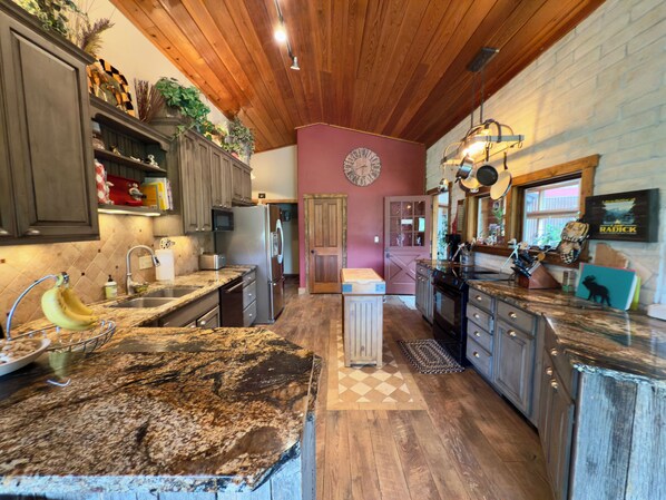 Private kitchen