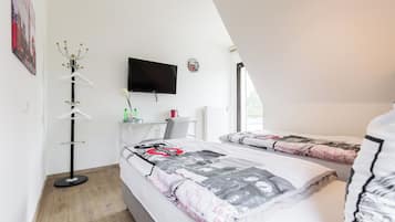 Double Room | Iron/ironing board, free WiFi