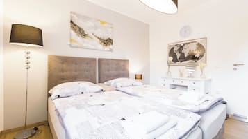 Iron/ironing board, free WiFi