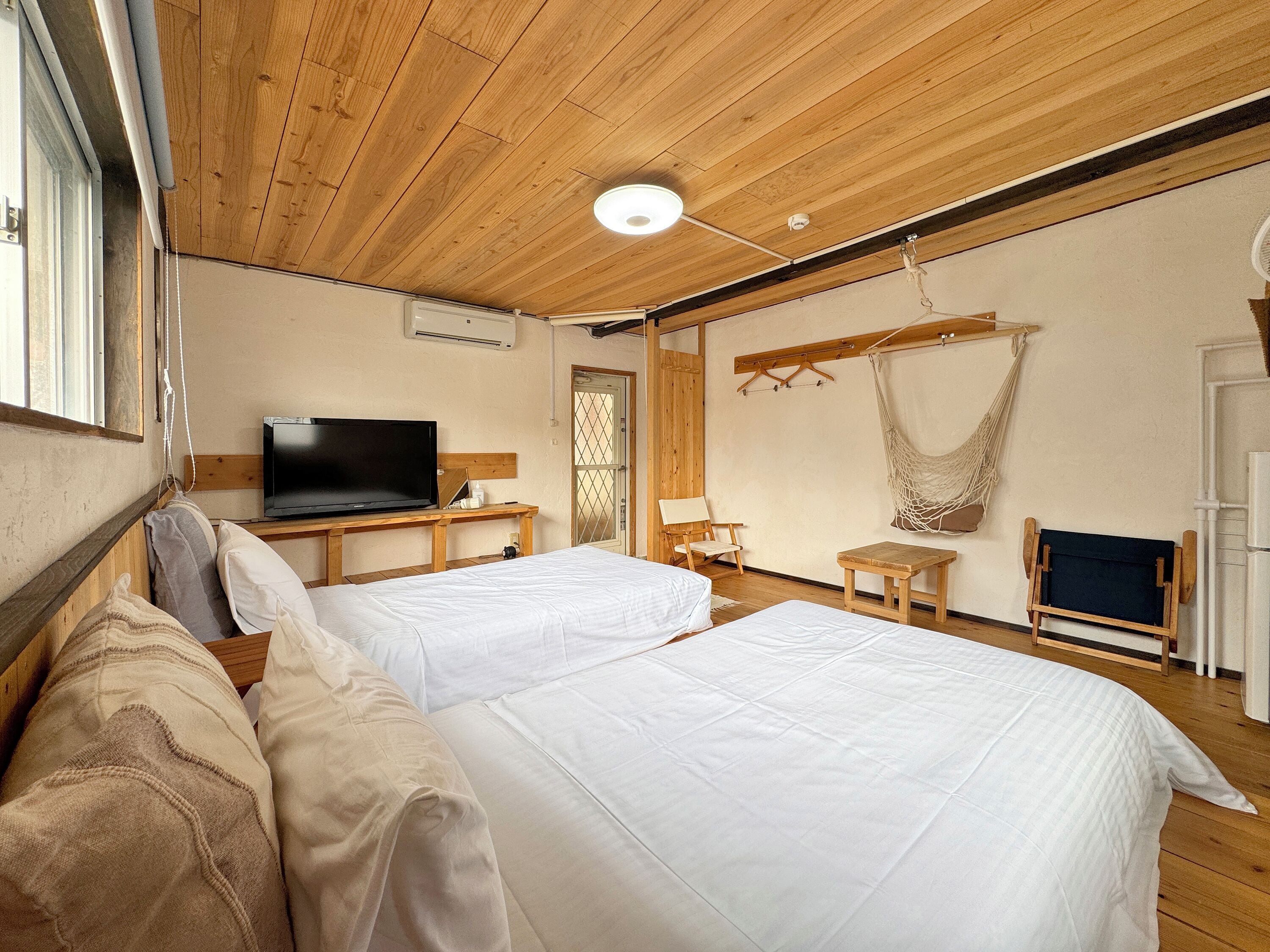 Basic Twin Room | Free WiFi