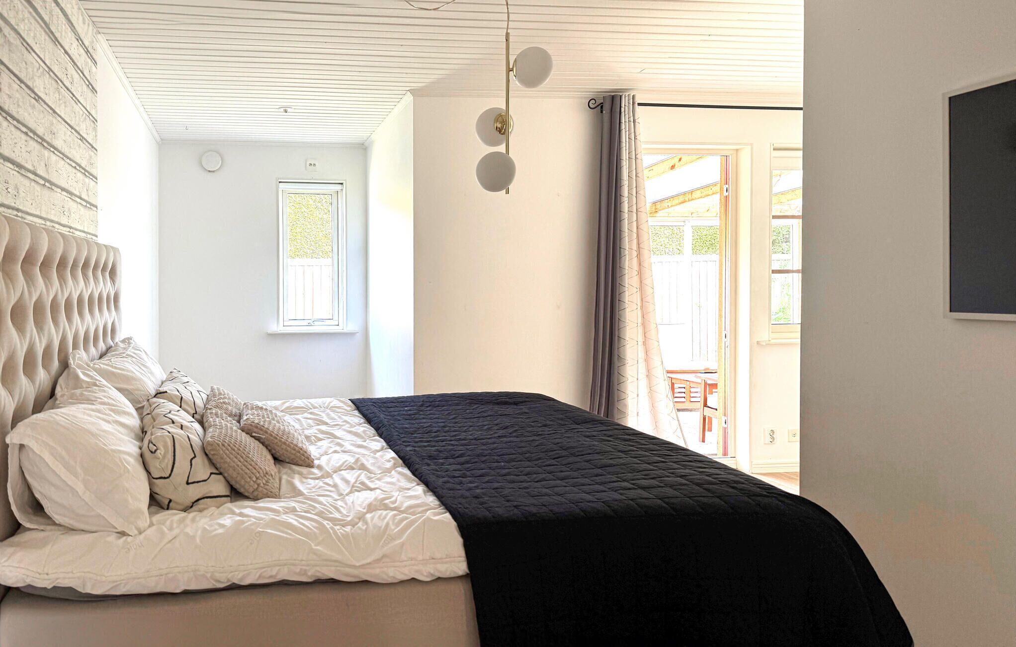 3 bedrooms, travel crib, free WiFi