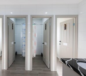 Interior - 102 Luxury Queen Room with Hotel Experience • Fast WiFi • Close to Tram, 18 mins to CBD • 24/7 Security (Brunswick East)