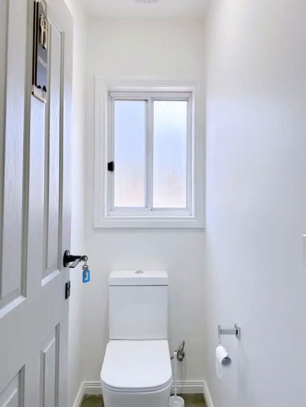 Hiustenkuivaaja