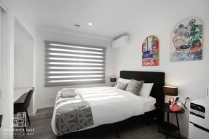 1 bedroom, desk, iron/ironing board, WiFi
