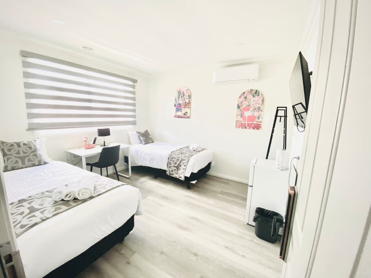 1 bedroom, desk, iron/ironing board, WiFi