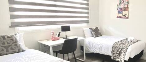 1 soveværelse, skrivebord, strygejern/strygebræt, Wi-Fi