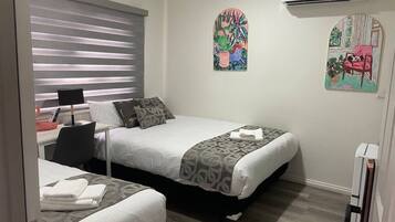 1 bedroom, desk, iron/ironing board, WiFi