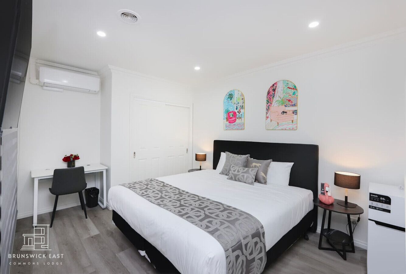 1 bedroom, desk, iron/ironing board, WiFi