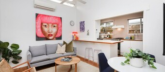 2BR Home with Private Backyard, Free Parking, Fast Wi-Fi - 3-Min Walk to Yarraville Village
