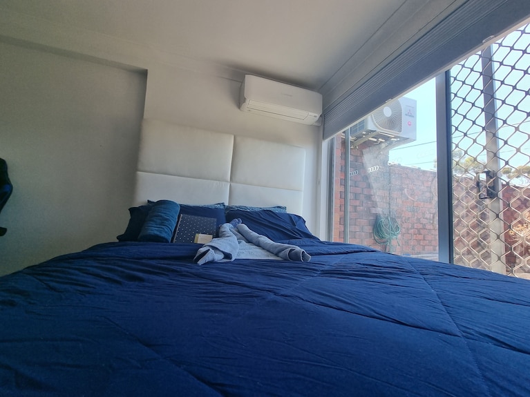 City Family-friendly Home - South Perth