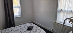 2 habitaciones, wifi y ropa de cama