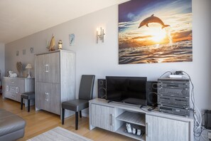 Apartment | Living room
