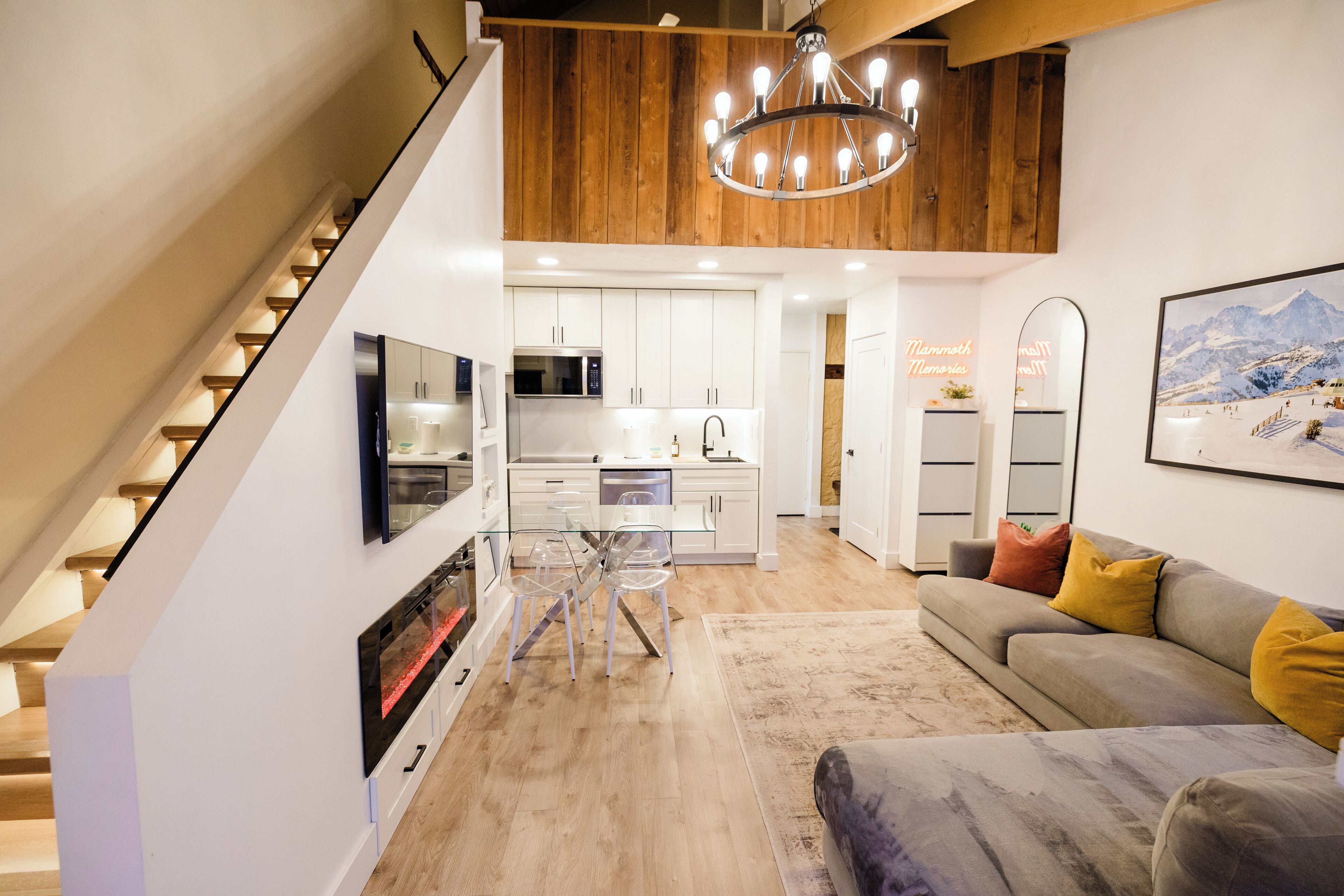 Smart TV, fireplace, table football, ping pong