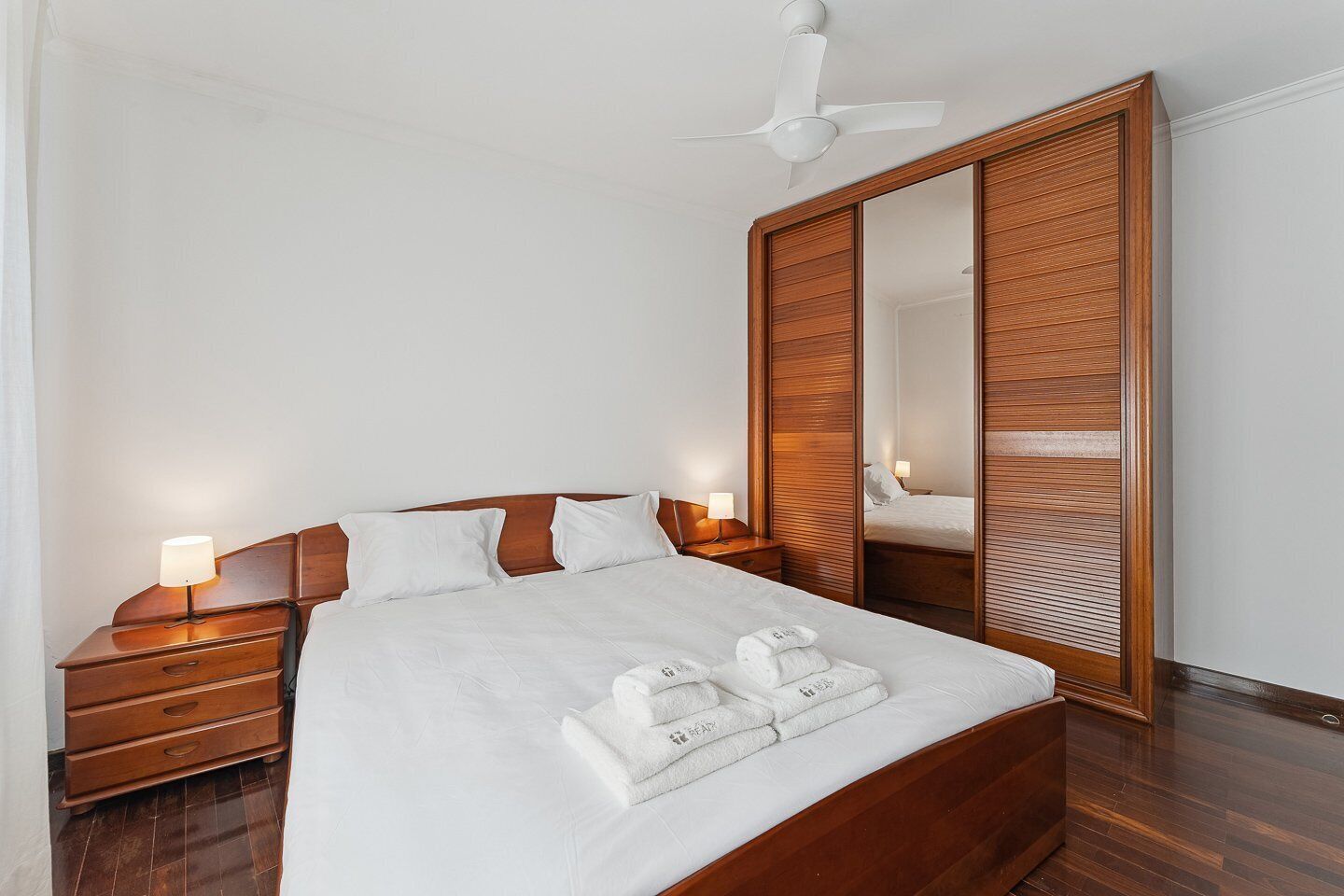 1 bedroom, iron/ironing board, internet, bed sheets