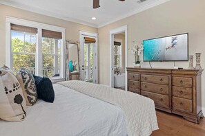 4 habitaciones, tabla de planchar con plancha, wifi y ropa de cama 