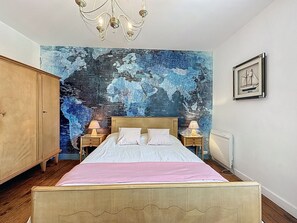 3 bedrooms