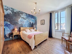 3 bedrooms