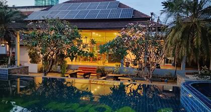 IYARA BOTY VILLAS KLONG PRAO BEACH KOH CHANG THAILAND