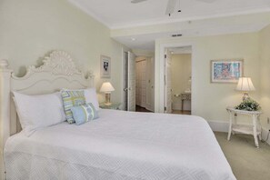 3 chambres, fer et planche à repasser, Wi-Fi gratuit, draps fournis