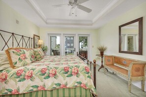 3 bedrooms, iron/ironing board, free WiFi, bed sheets - 744 Ocean Blvd condo #103 (St. Simons Island)