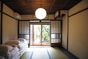 1 bedroom, free WiFi