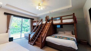 3 bedrooms, desk, iron/ironing board, free WiFi