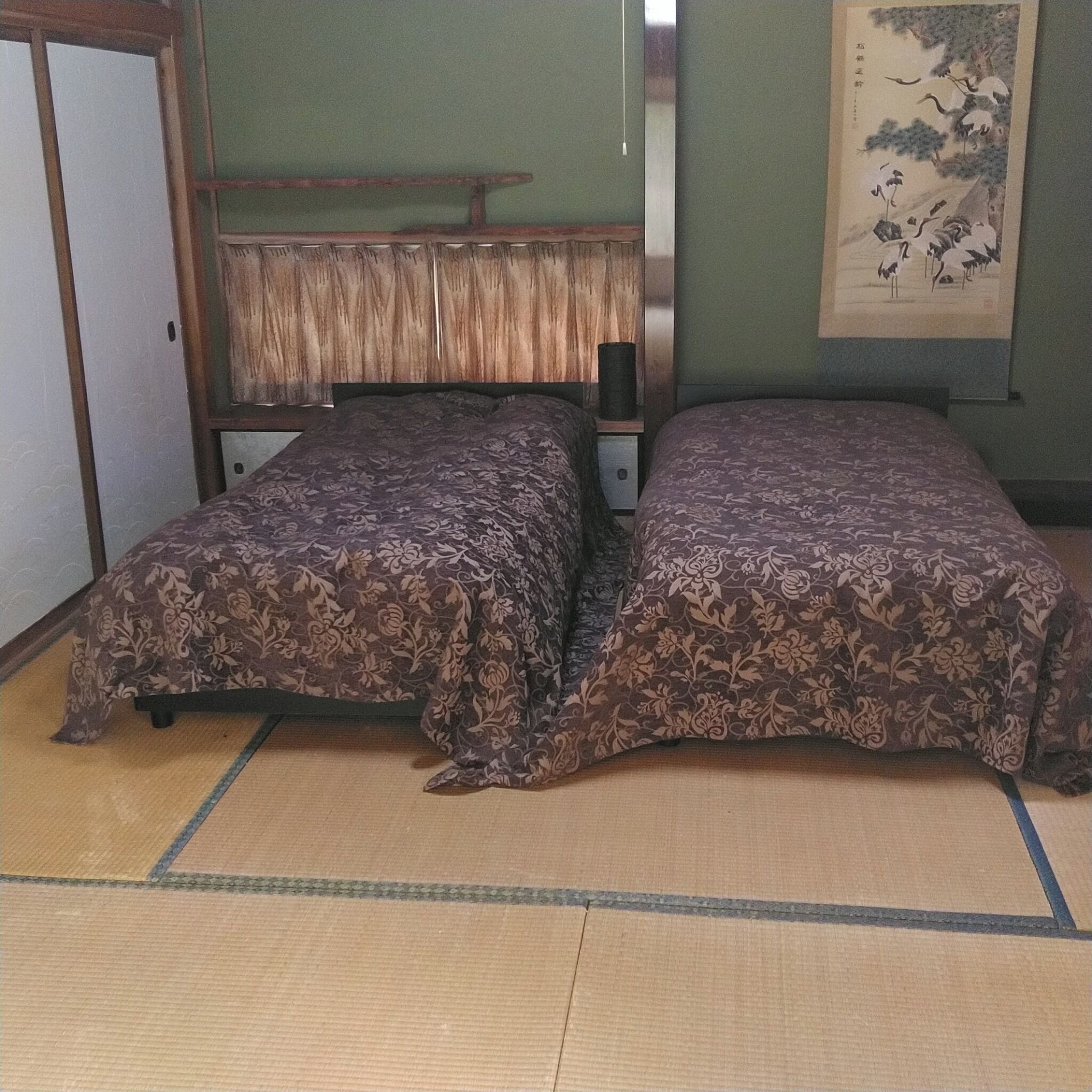 1 bedroom, desk, free WiFi, bed sheets