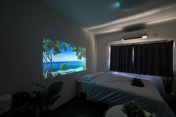 1 bedroom, desk, free WiFi, bed sheets