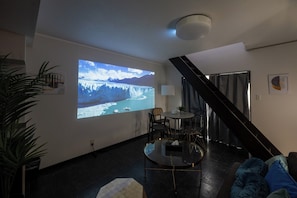 TV