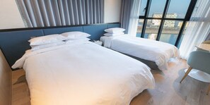 Deluxe Family Twin Ocean | In-room safe, blackout drapes, free WiFi, wheelchair access - Citadines Connect Hotel Hari Busan (Busan)