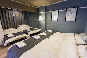 1 bedroom, desk, free WiFi, bed sheets