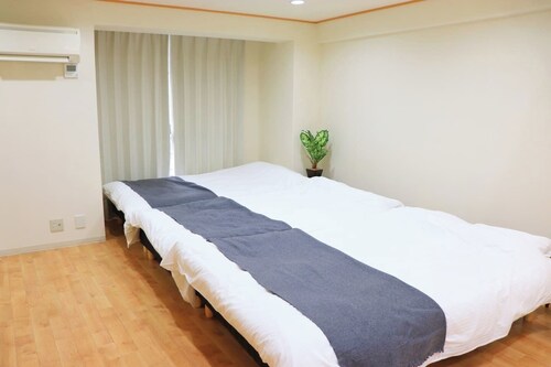 2 minutes walk to Yabacho Station Sakae area is a / Nagoya Aichi