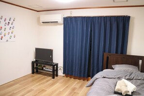 1 bedroom, desk, free WiFi, bed sheets - Room 302 1 minute walk from Abiko Station on the  / Osaka Ōsaka (Osaka)