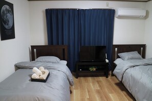 1 bedroom, desk, free WiFi, bed sheets - Room 303 1 minute walk from Abiko Station on the / Osaka Ōsaka (Osaka)