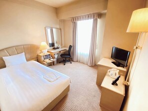1 多间卧室、办公桌、熨斗/熨衣板、免费 WiFi