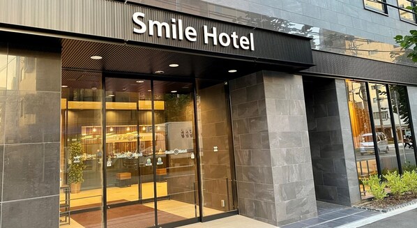 تفاصيل الفندق من الخارج