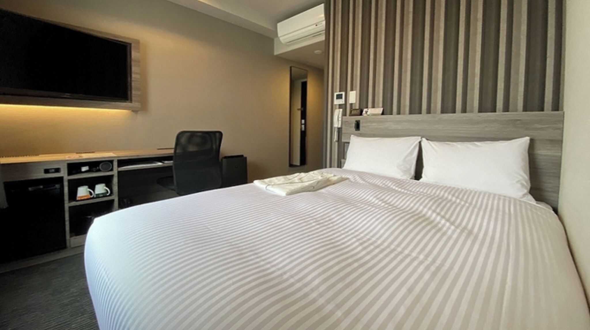 1 Schlafzimmer, Schreibtisch, Bügeleisen/Bügelbrett, kostenloses WLAN