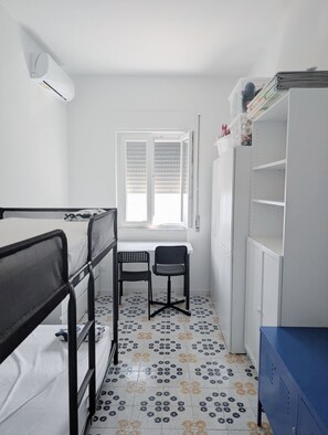 2 camere, ferro/asse da stiro, Wi-Fi gratuito, lenzuola