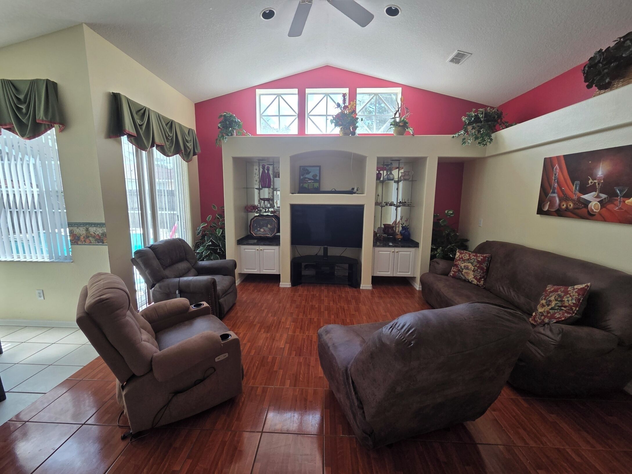 Charming Wheel-chair Accessible 3-bedroom Pool Home In Lovely Valrico - Plant City, FL